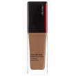 Comprar Shiseido Synchro Skin Radiant Foundation