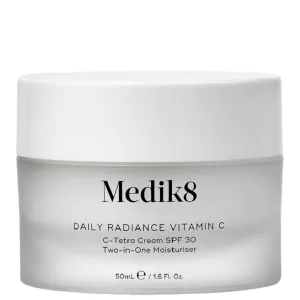 Daily Radiance Vitamin C de Medik8 | Tratamiento Facial | hidratante facial | Perfumerías Tin Tin
